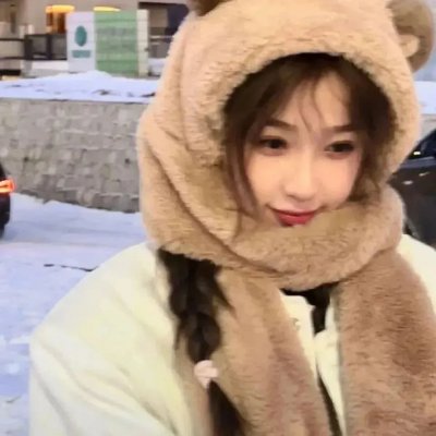 野莲香海报