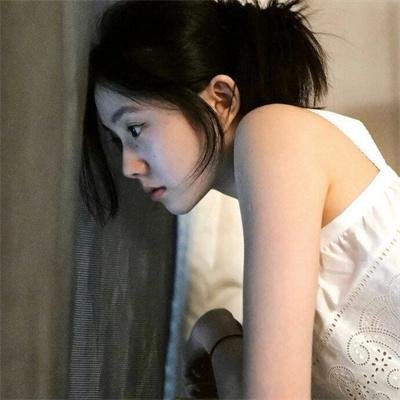 汪洋中的一条船海报