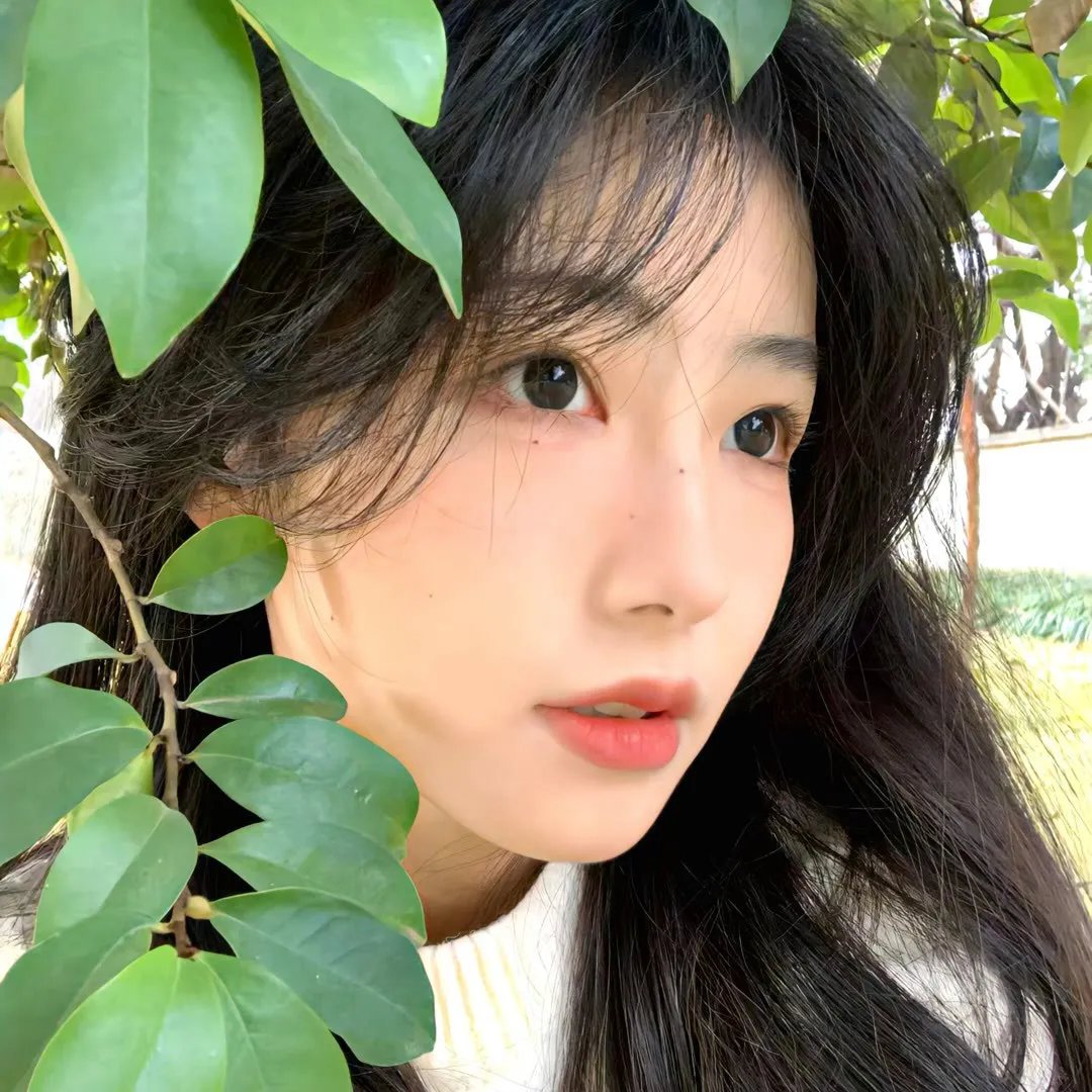 美丽人生颂海报